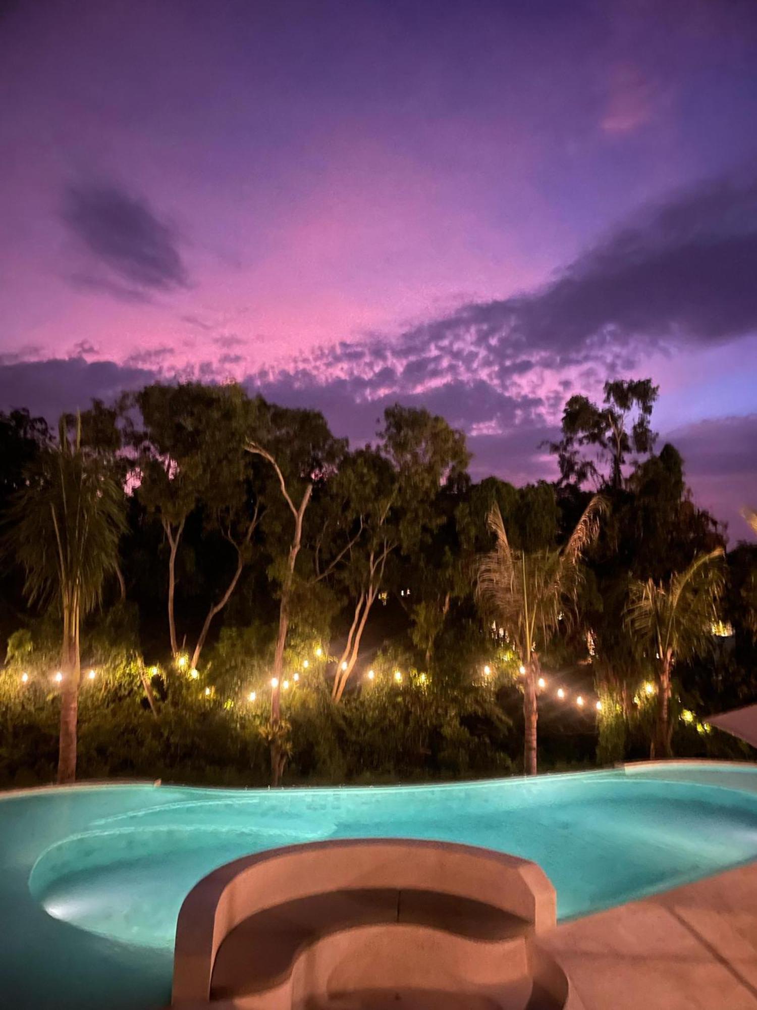 Tregge Surf Camp Uluwatu Hotel ภายนอก รูปภาพ